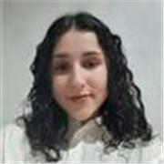 estudiante de enfermería, con experiencia de más de 2 años dando clases a niños y niñas de primaria y ESO